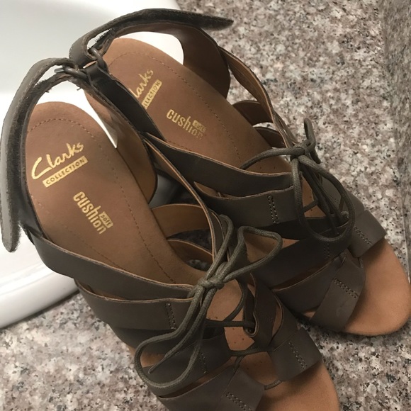 Clarks Wedge - Picture 2 of 4